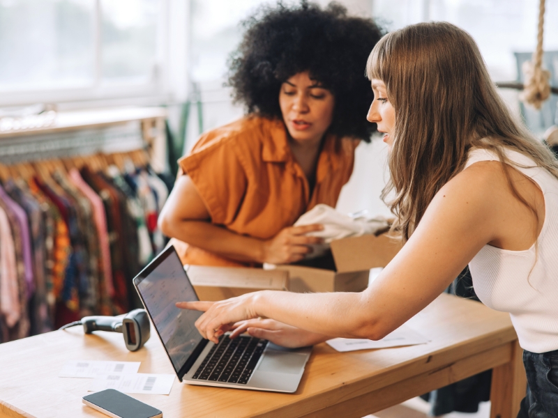 software para controle de loja de roupas e funcionalidades