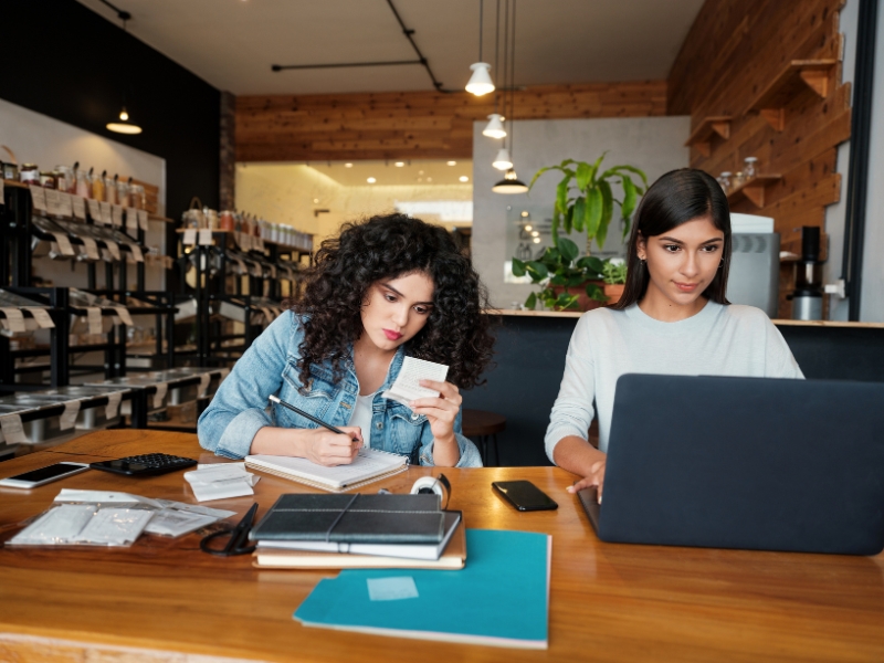 software para controle de loja de roupas e integração
